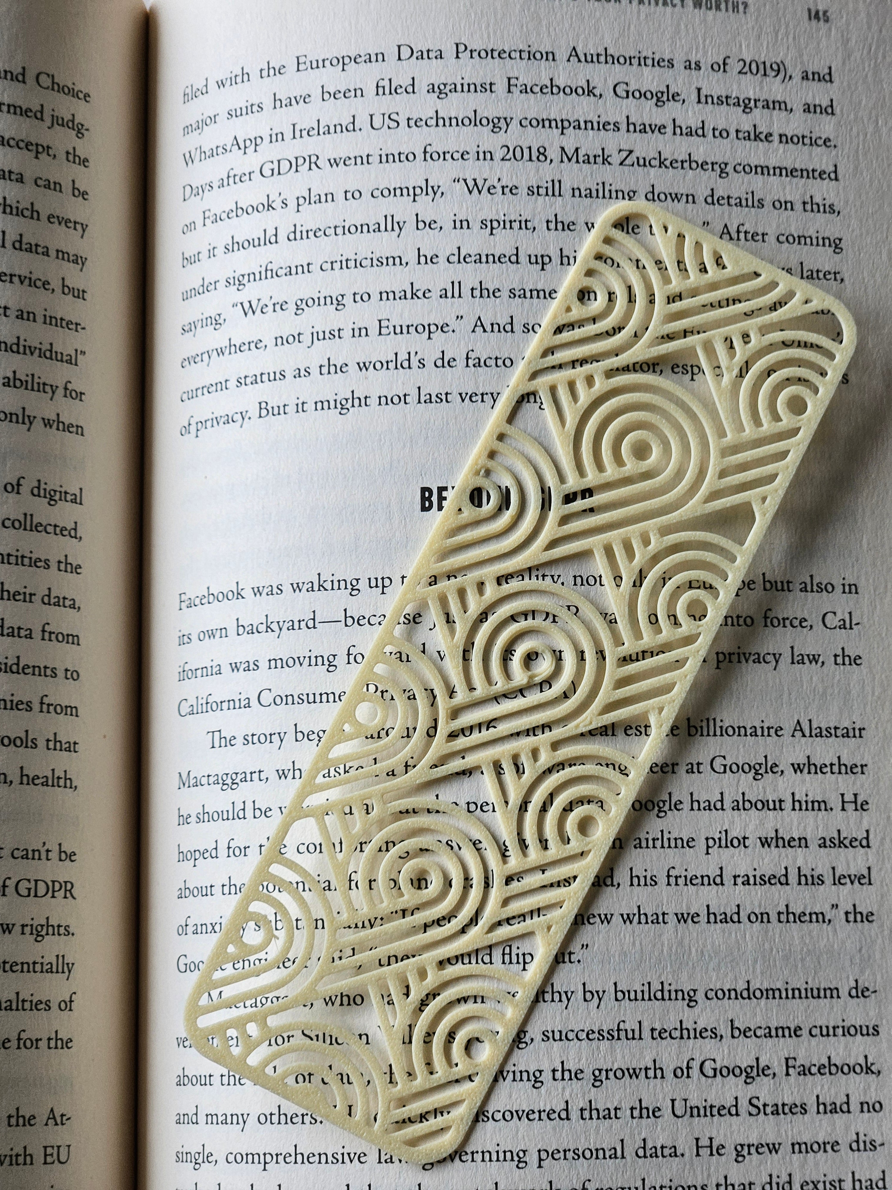 Abstract Pattern Bookmark