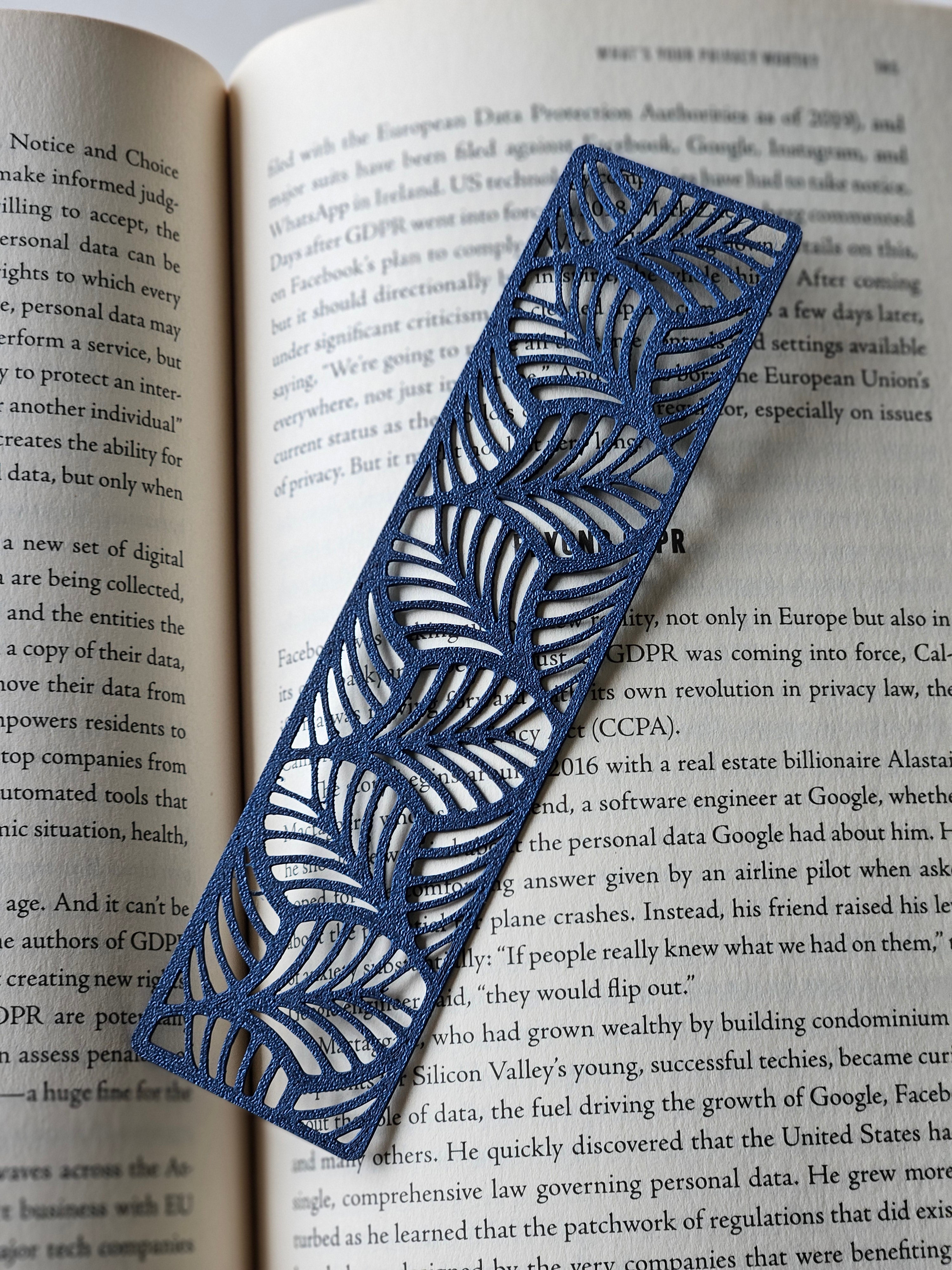 Leaf Pattern Bookmark