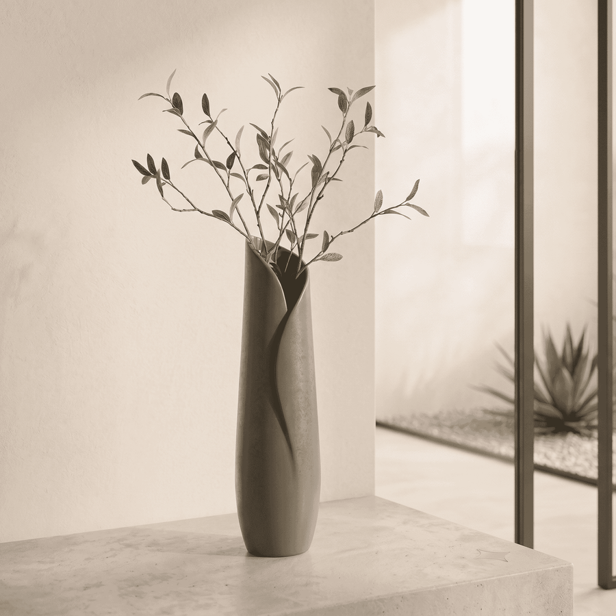 Minimalist Tulip Vase