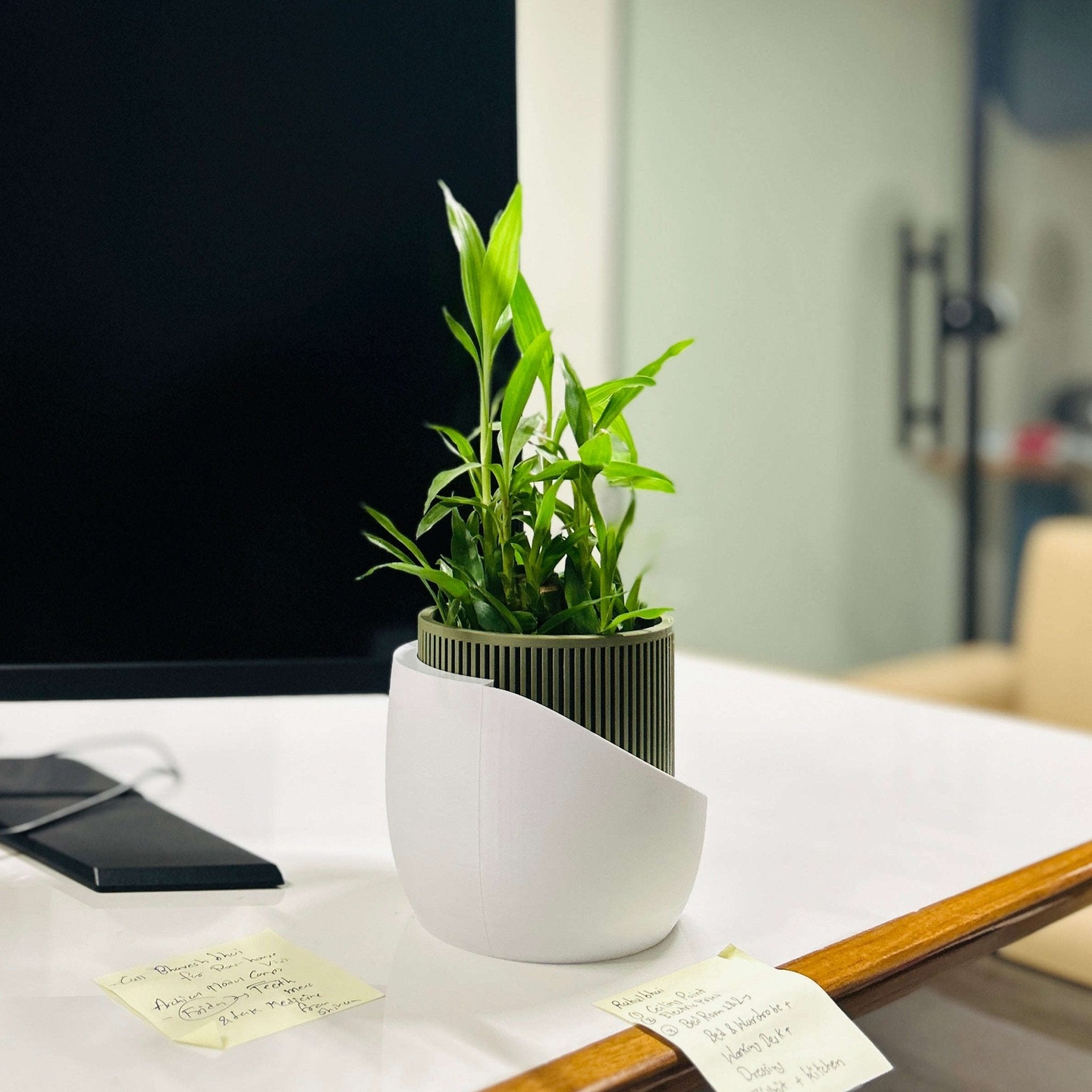 Modern Planter - Unisculp